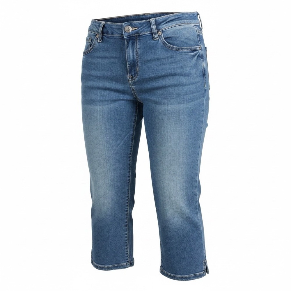 Style & Co Capris Womens Sz 16 Blue Denim w/ Rhinestones & Embroidery On Pockets